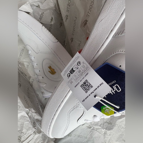 Brand New leather women Lacoste Sneakers β Size 8.5 with original box ! - Picture 10 of 11